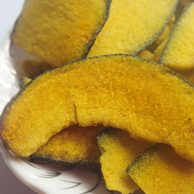 ভালো দাম শুকনো শাকসবজি হল 2022 ভ্যাকুয়াম ভাজা কুমড়ার স্লাইসের সবচেয়ে গরম স্বাস্থ্যকর খাবার অনলাইন