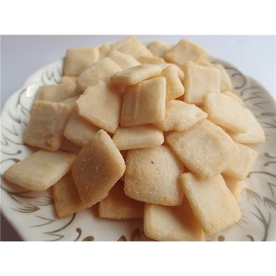 ভালো দাম সাইট্রিক অ্যাসিড ফ্রাইড রাইস স্ন্যাক লবণাক্ত জাপানি চাল ক্র্যাকার স্ন্যাকস অনলাইন