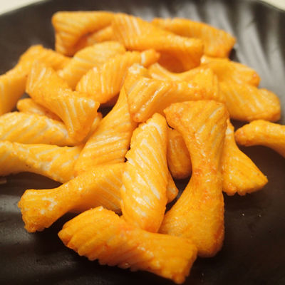 ভালো দাম প্রাপ্তবয়স্কদের জন্য BBQ মিনি ক্রিস্পি রাইস ক্রাস্ট জাপানি মশলাদার চালের ক্র্যাকার অনলাইন