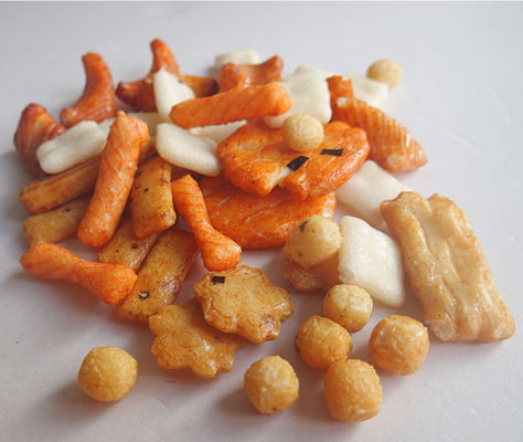 ভালো দাম চায়না OEM মিষ্টি জাপানি রাইস ক্র্যাকারস মিক্স রাইস ক্র্যাকার স্ন্যাকস অনলাইন