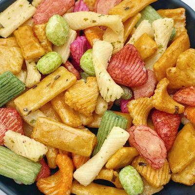 ভালো দাম চমৎকার অর্ধ-নরম জাপানি রাইস ক্র্যাকার স্ন্যাকস: অনিবার্য স্বাদ এবং গঠন! অনলাইন